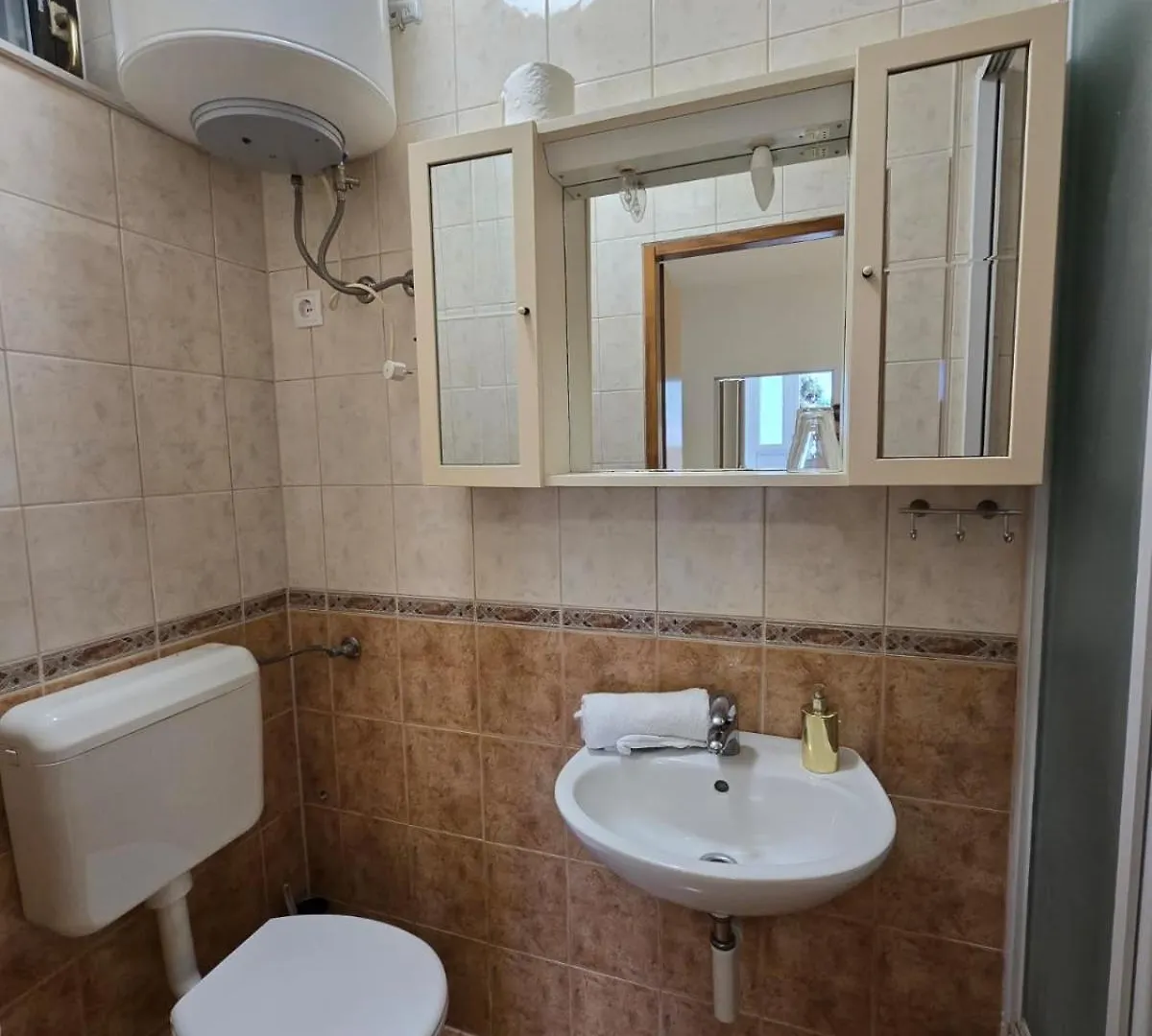 Apartment Ella Banjol