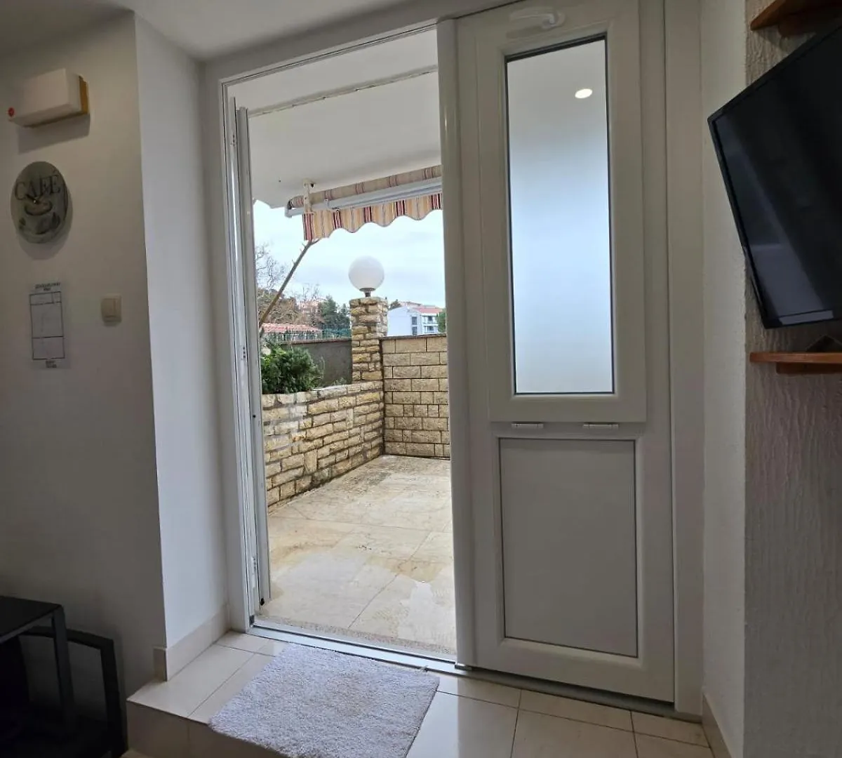 Apartment Ella Banjol Kroatien