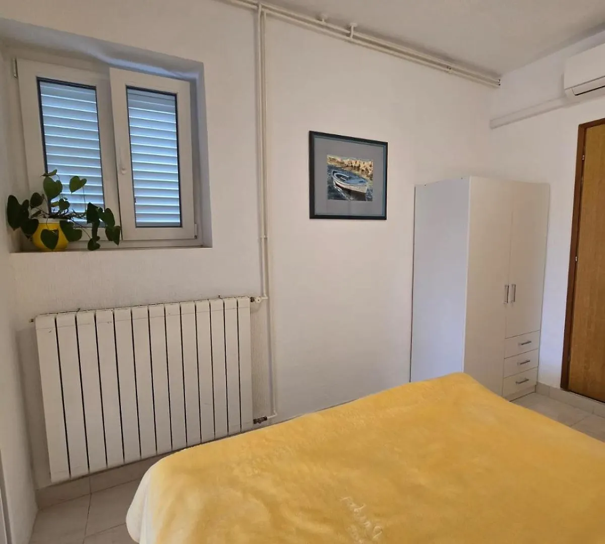 Apartment Ella Banjol
